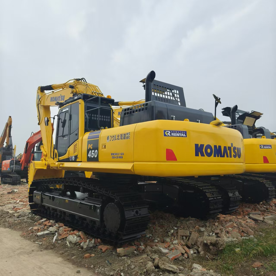 KOMATSU PC450-8 - Pelle sur chenille: photos 1 KOMATSU PC450-8 - Pelle sur chenille: photos 1