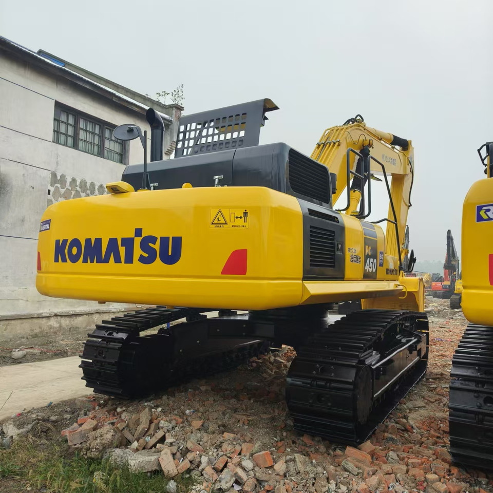 KOMATSU PC450-8 - Pelle sur chenille: photos 3 KOMATSU PC450-8 - Pelle sur chenille: photos 3