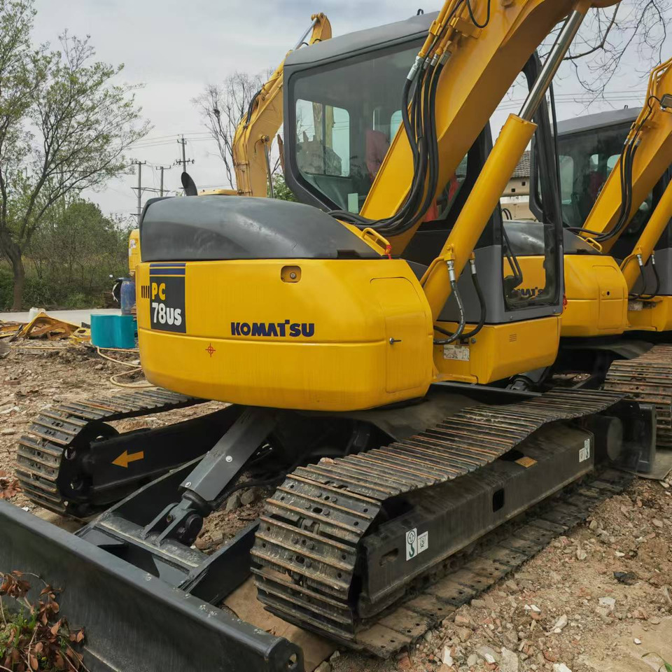 KOMATSU PC78US - Pelle sur chenille: photos 4 KOMATSU PC78US - Pelle sur chenille: photos 4