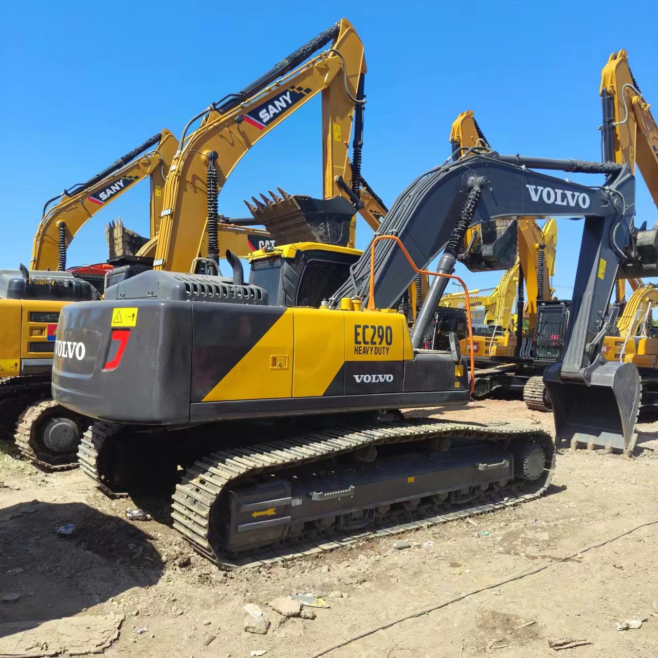 VOLVO EC290 - Pelle sur chenille: photos 4 VOLVO EC290 - Pelle sur chenille: photos 4