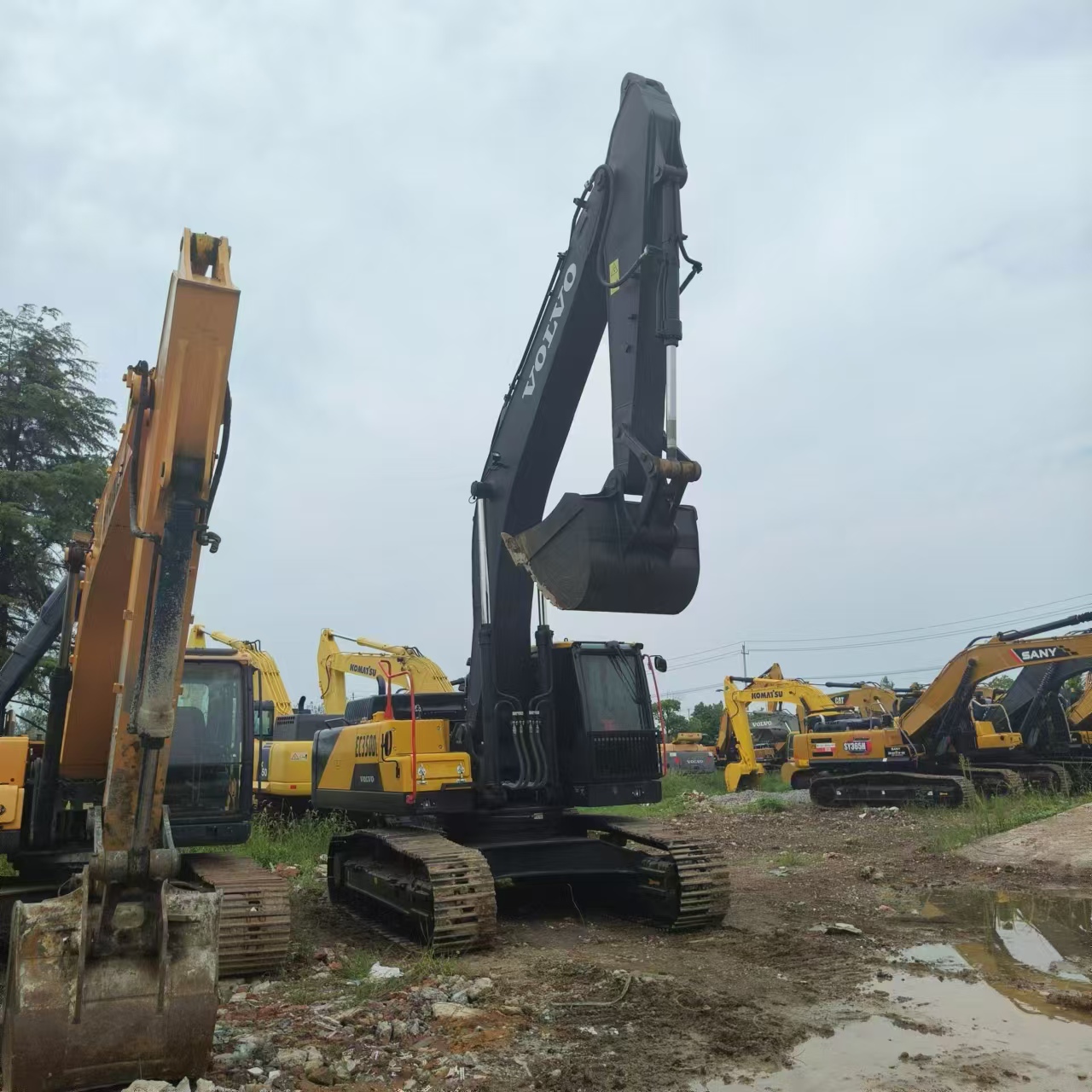VOLVO EC350DL - Pelle sur chenille: photos 5 VOLVO EC350DL - Pelle sur chenille: photos 5
