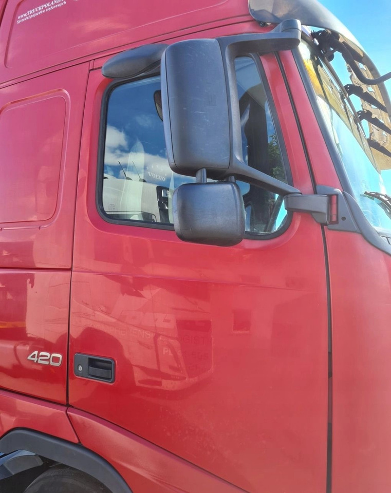 DRZWI KOMPLETNE PRAWE VOLVO FH 13 LIFT EURO 5  - Portière et pièces: photos 3 DRZWI KOMPLETNE PRAWE VOLVO FH 13 LIFT EURO 5  - Portière et pièces: photos 3
