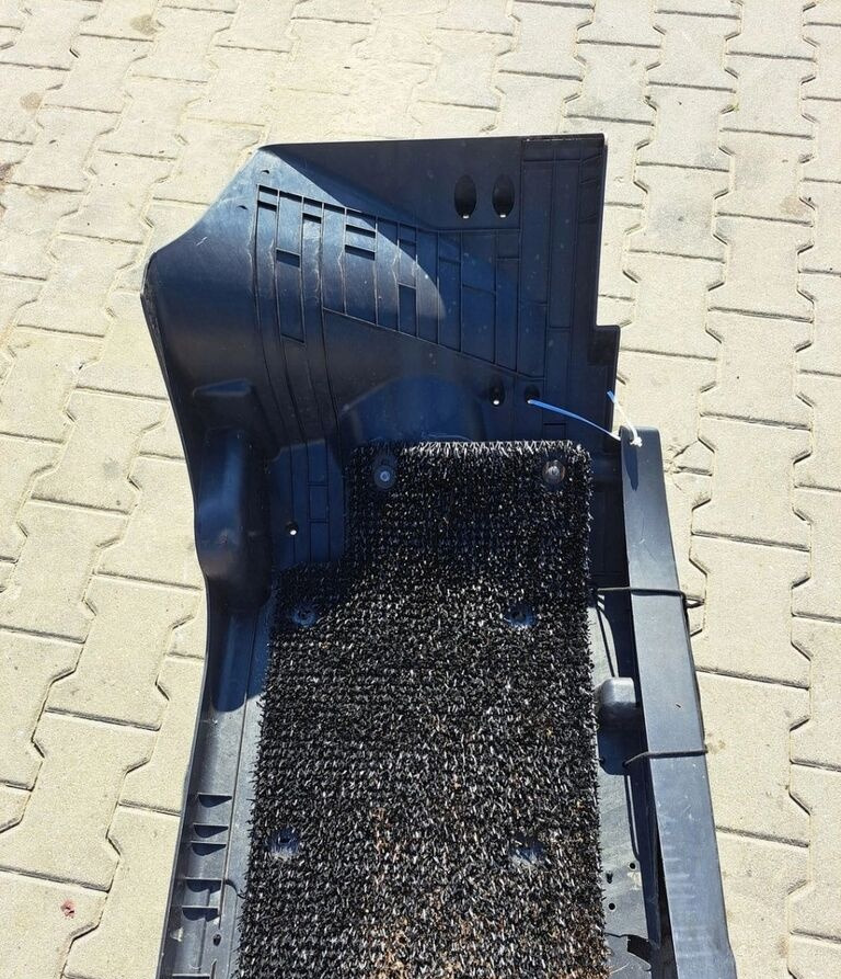 Ford F-MAX CARGO JC46 Ford F-MAX CARGO truck - Aile pour Camion: photos 1 Ford F-MAX CARGO JC46 Ford F-MAX CARGO truck - Aile pour Camion: photos 1