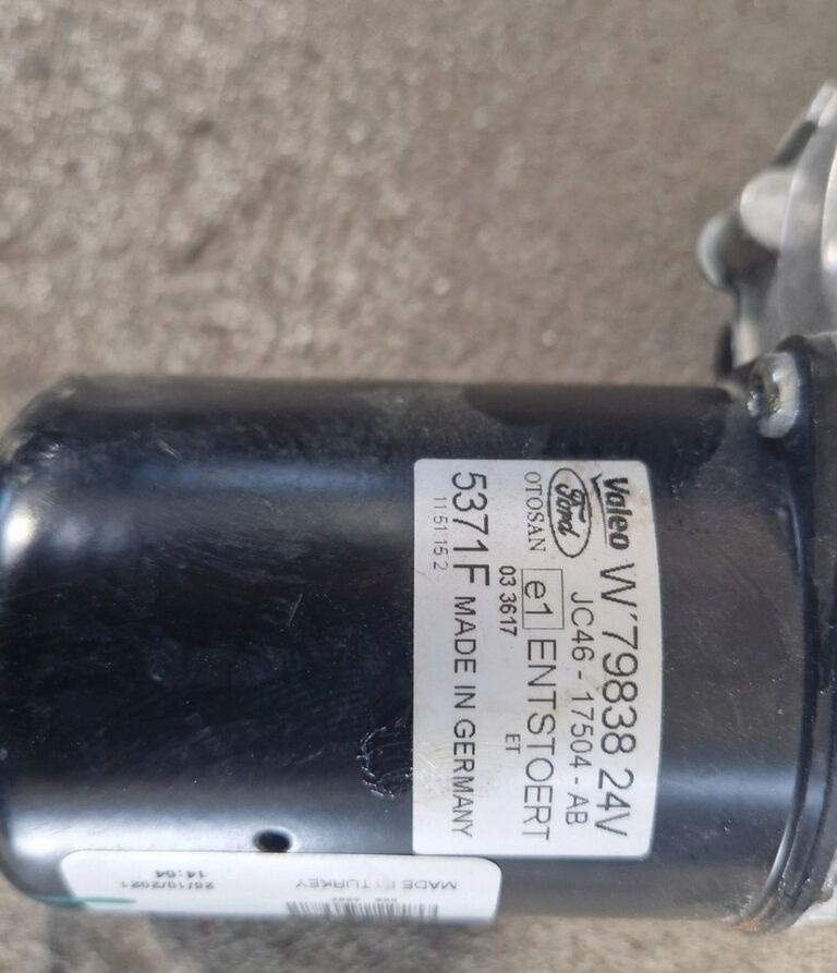 Ford F-MAX CARGO truck - Essuie-glace pour Camion: photos 4 Ford F-MAX CARGO truck - Essuie-glace pour Camion: photos 4