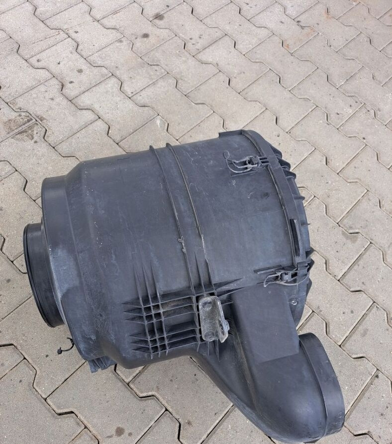 OEM RENAULT GAMA T HIGH 21115476 - Filtre à air pour Camion: photos 4 OEM RENAULT GAMA T HIGH 21115476 - Filtre à air pour Camion: photos 4