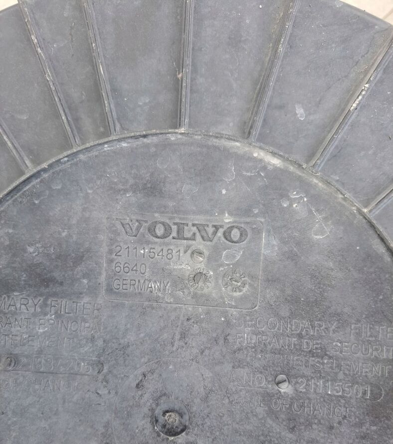 OEM RENAULT GAMA T HIGH 21115476 - Filtre à air pour Camion: photos 2 OEM RENAULT GAMA T HIGH 21115476 - Filtre à air pour Camion: photos 2