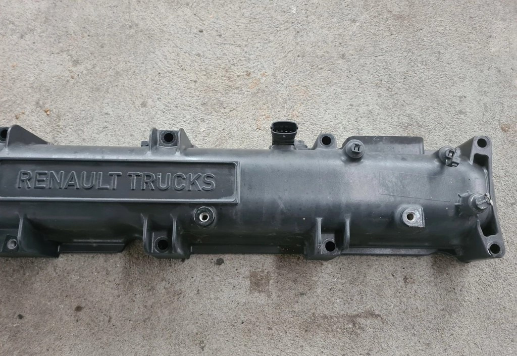 RENAULT GAMA T EVO TURBO COMPOUND I-SAVE 24237285 - Collecteur d'admission: photos 3 RENAULT GAMA T EVO TURBO COMPOUND I-SAVE 24237285 - Collecteur d'admission: photos 3