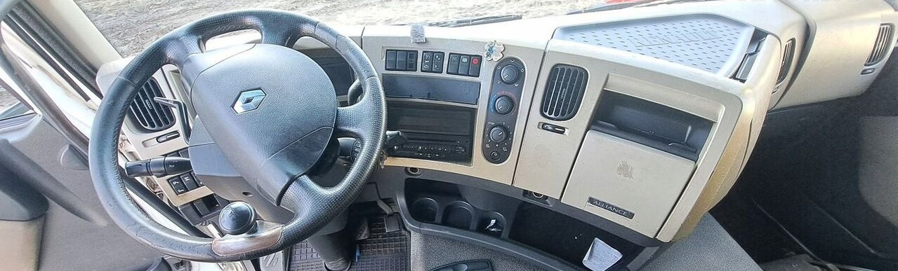 Renault KONSOLA DESKA ROZDZIELCZA PRZEKŁADKA ANGLIKA RENAULT PREMIUM DXI - Panel de instrumentos pour Camion: photos 2 Renault KONSOLA DESKA ROZDZIELCZA PRZEKŁADKA ANGLIKA RENAULT PREMIUM DXI - Panel de instrumentos pour Camion: photos 2