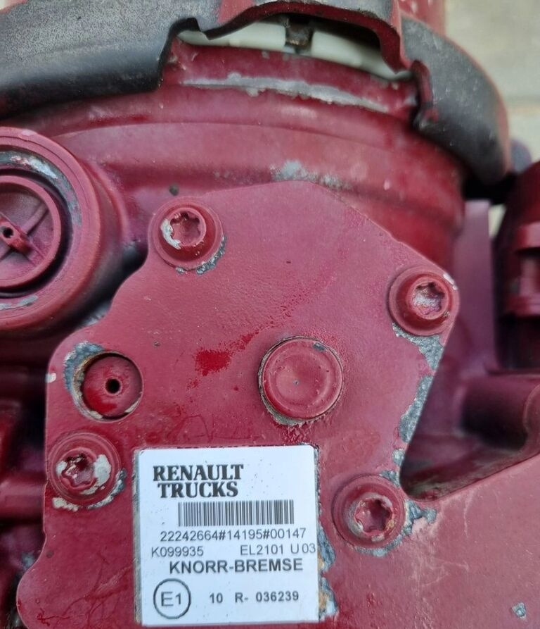 Renault ZAWÓR APM GAMA T C K RANGE EURO 6 Renault RENAULT GAMA T C K RANGE EURO 6 - Pièces de frein pour Camion: photos 2 Renault ZAWÓR APM GAMA T C K RANGE EURO 6 Renault RENAULT GAMA T C K RANGE EURO 6 - Pièces de frein pour Camion: photos 2