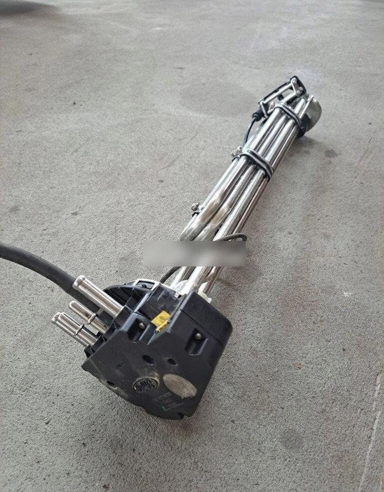 SMOK ADBLUE AD BLUE FORD F-MAX CARGO GC465j241BA 370200 21W23 Ford F-MAX CARGO - Système d'échappement pour Camion: photos 5 SMOK ADBLUE AD BLUE FORD F-MAX CARGO GC465j241BA 370200 21W23 Ford F-MAX CARGO - Système d'échappement pour Camion: photos 5