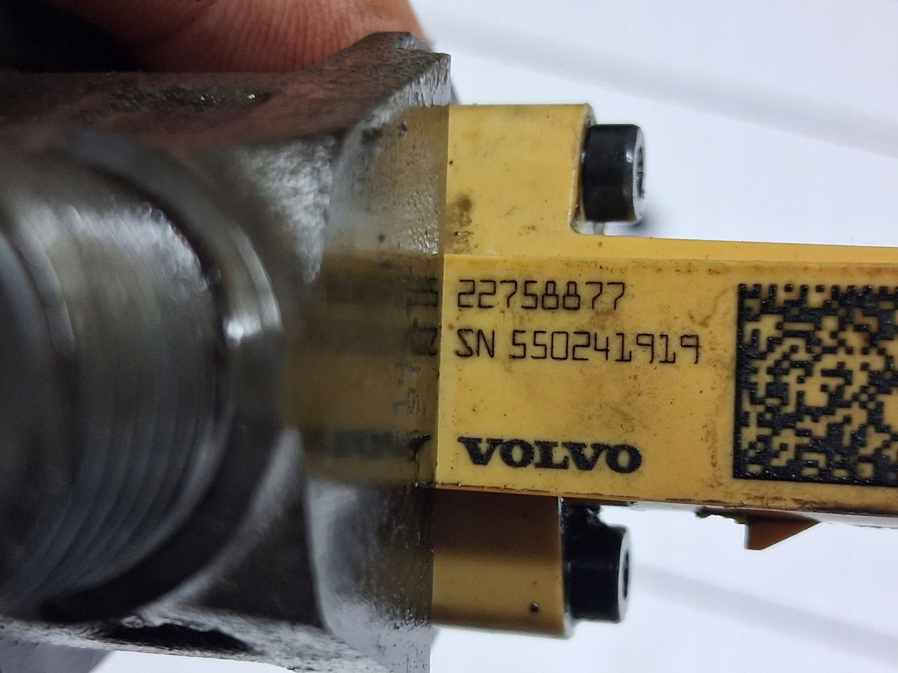 VOLVO POMPOWTRYSKIWACZE WTRYSKI COMMON RAIL VOLVO FH FM 4 5 RENAULT GAMA T EVO - Pompe haute pression pour Camion: photos 5 VOLVO POMPOWTRYSKIWACZE WTRYSKI COMMON RAIL VOLVO FH FM 4 5 RENAULT GAMA T EVO - Pompe haute pression pour Camion: photos 5