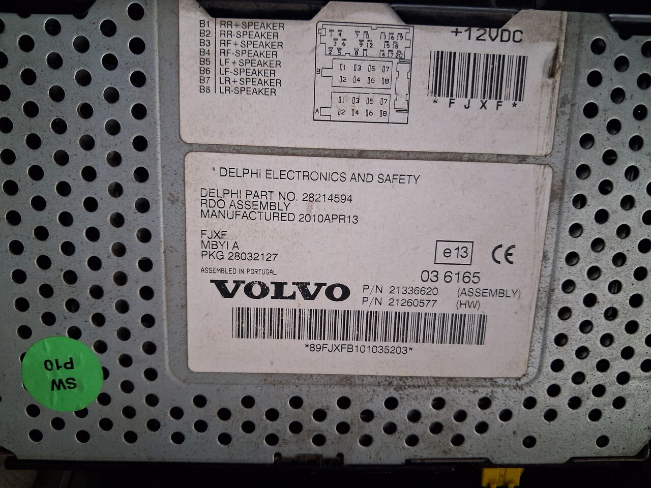 VOLVO RADIOODTWARZACZ CD RADIO VOLVO FH FM 9 13 FL FE ORYGINAŁ - Cabine et intérieur pour Camion: photos 4 VOLVO RADIOODTWARZACZ CD RADIO VOLVO FH FM 9 13 FL FE ORYGINAŁ - Cabine et intérieur pour Camion: photos 4
