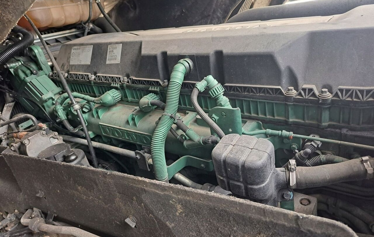 VOLVO SILNIK KOMPLETNY VOLVO FH 4 D13K K2 540 EUVI EURO 6 - Moteur pour Camion: photos 4 VOLVO SILNIK KOMPLETNY VOLVO FH 4 D13K K2 540 EUVI EURO 6 - Moteur pour Camion: photos 4