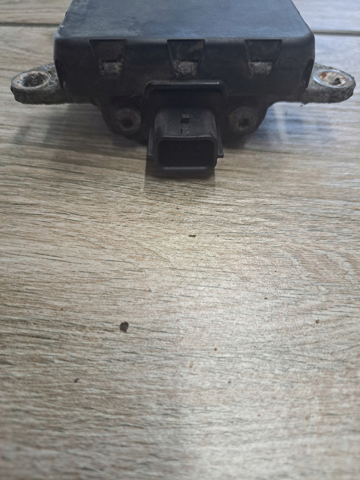 VOLVO STEROWNIK MODUŁ KOMPUTER RADARU VOLVO FH FM 13 - Système électrique pour Camion: photos 3 VOLVO STEROWNIK MODUŁ KOMPUTER RADARU VOLVO FH FM 13 - Système électrique pour Camion: photos 3