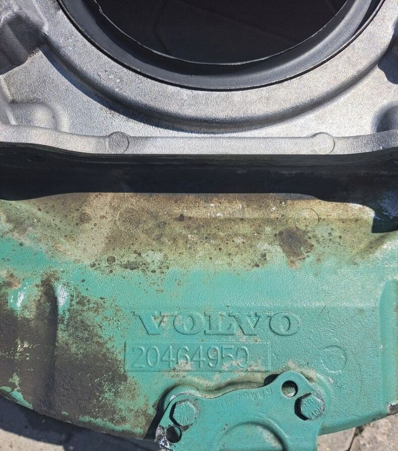 Volvo OBUDOWA SPRZĘGŁA KOŁA ZAMACHOWEGO VOLVO FM 9 D9 20464950 - Volant moteur pour Camion: photos 1 Volvo OBUDOWA SPRZĘGŁA KOŁA ZAMACHOWEGO VOLVO FM 9 D9 20464950 - Volant moteur pour Camion: photos 1