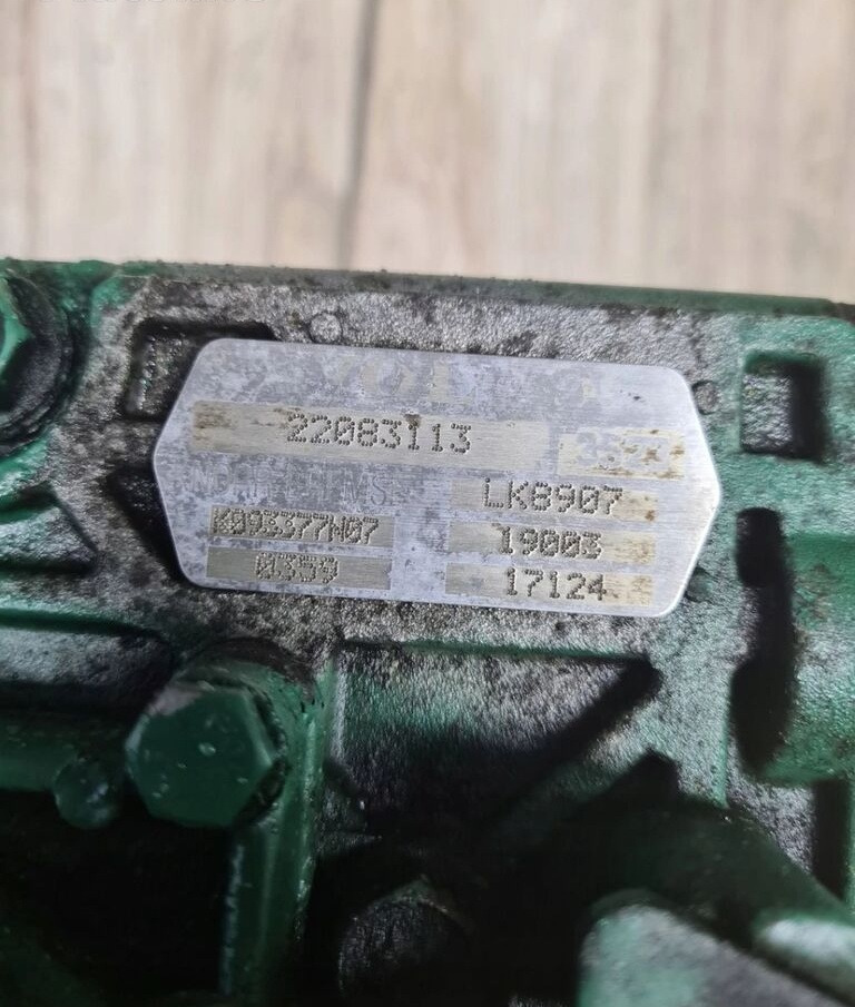 Volvo SPRĘŻARKA KOMPRESOR POWIETRZA FH 4 FH 16 EURO 6 22083113 Volvo VOLVO FH 4 FH 16 EURO 6 22083113 - Compresseur de climatisation pour Camion: photos 2 Volvo SPRĘŻARKA KOMPRESOR POWIETRZA FH 4 FH 16 EURO 6 22083113 Volvo VOLVO FH 4 FH 16 EURO 6 22083113 - Compresseur de climatisation pour Camion: photos 2