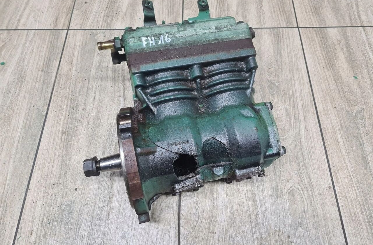 Volvo SPRĘŻARKA KOMPRESOR POWIETRZA FH 4 FH 16 EURO 6 22083113 Volvo VOLVO FH 4 FH 16 EURO 6 22083113 - Compresseur de climatisation pour Camion: photos 5 Volvo SPRĘŻARKA KOMPRESOR POWIETRZA FH 4 FH 16 EURO 6 22083113 Volvo VOLVO FH 4 FH 16 EURO 6 22083113 - Compresseur de climatisation pour Camion: photos 5