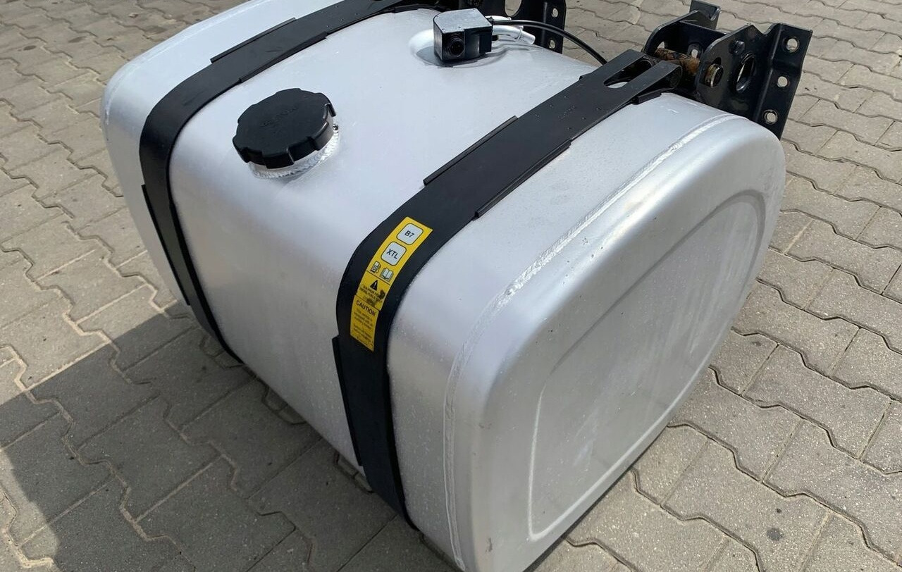 Volvo ZBIORNIK PALIWA RENAULT GAMA T VOLVO FH 4 FM 4 LOW DECK 82x69x56 21516469 - Réservoir de carburant pour Camion: photos 4 Volvo ZBIORNIK PALIWA RENAULT GAMA T VOLVO FH 4 FM 4 LOW DECK 82x69x56 21516469 - Réservoir de carburant pour Camion: photos 4