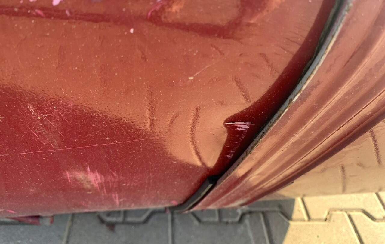 Volvo ZBIORNIK PALIWA VOLVO FH 4 FM 4 LOW DECK 150x69x56 1 - Réservoir de carburant pour Camion: photos 5 Volvo ZBIORNIK PALIWA VOLVO FH 4 FM 4 LOW DECK 150x69x56 1 - Réservoir de carburant pour Camion: photos 5