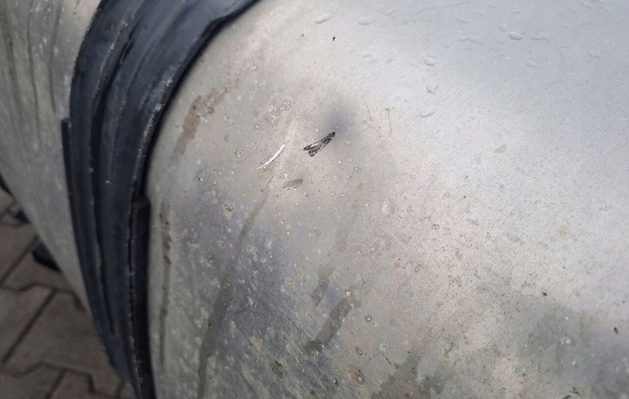 Volvo ZBIORNIK PALIWA VOLVO FH 4 FM 4 RENAULT GAMA T 110x70x70 21516448 - Réservoir de carburant pour Camion: photos 4 Volvo ZBIORNIK PALIWA VOLVO FH 4 FM 4 RENAULT GAMA T 110x70x70 21516448 - Réservoir de carburant pour Camion: photos 4