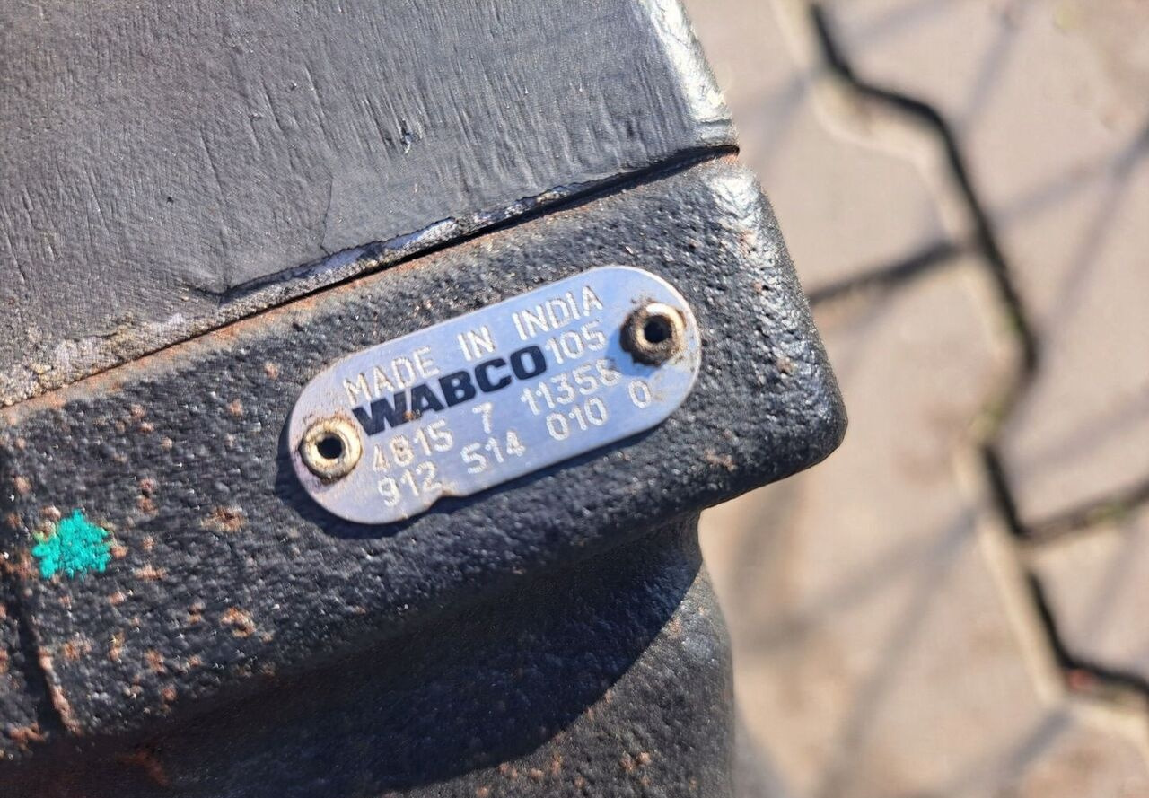 WABCO Renault GAMA T - Compresseur pour Camion: photos 1 WABCO Renault GAMA T - Compresseur pour Camion: photos 1