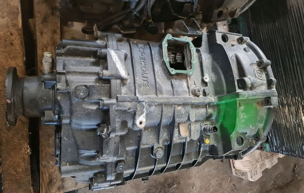 ZF SKRZYNIA BIEGÓW ASTRONIC AUTOMAT 6AS800 - Boîte de vitesse pour Camion: photos 1 ZF SKRZYNIA BIEGÓW ASTRONIC AUTOMAT 6AS800 - Boîte de vitesse pour Camion: photos 1