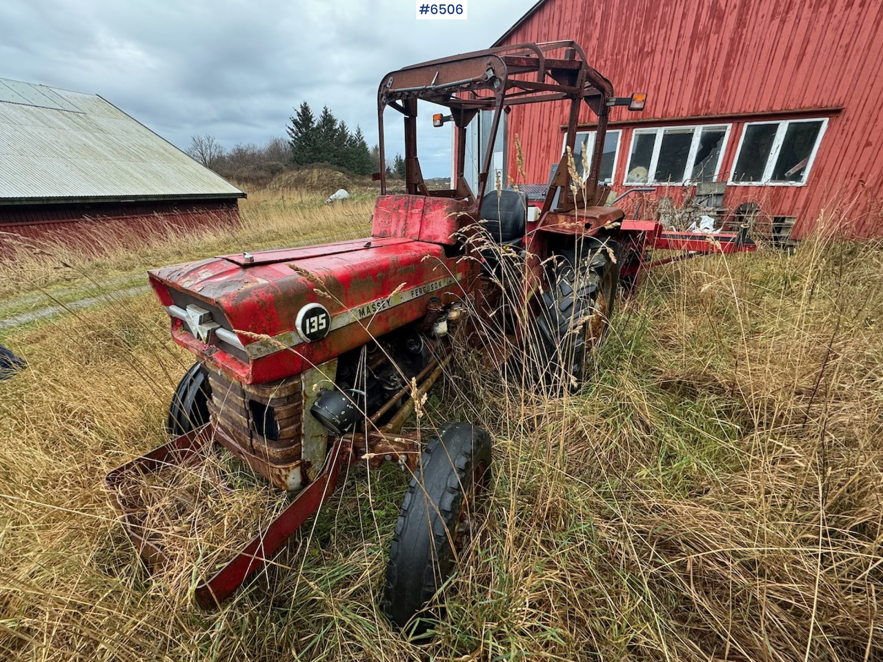 1971 Massey Ferguson 135 Tractor. Repair item - Tracteur agricole: photos 2 1971 Massey Ferguson 135 Tractor. Repair item - Tracteur agricole: photos 2