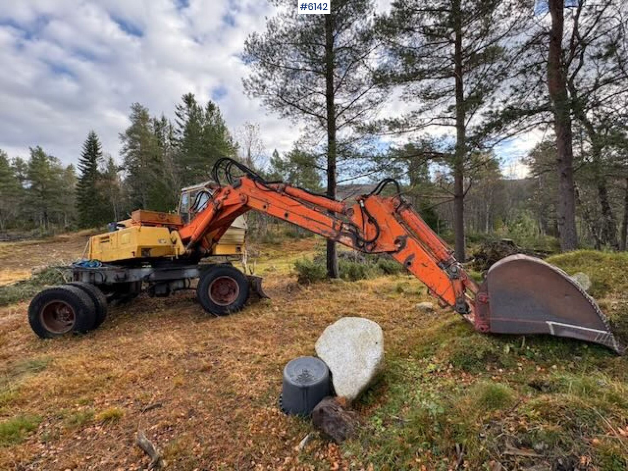 1975 Atlas wheeled excavator. Repair project - Chargeuse sur pneus: photos 2 1975 Atlas wheeled excavator. Repair project - Chargeuse sur pneus: photos 2
