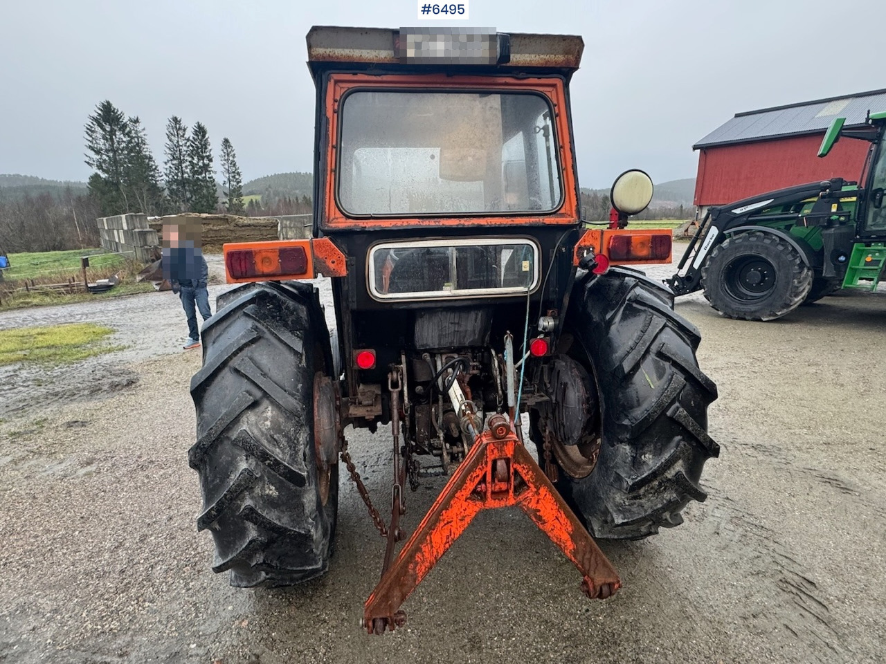 1975 Fiat 640 tractor with/twin wheels and triangle. WATCH THE VIDEO! - Tracteur agricole: photos 4 1975 Fiat 640 tractor with/twin wheels and triangle. WATCH THE VIDEO! - Tracteur agricole: photos 4