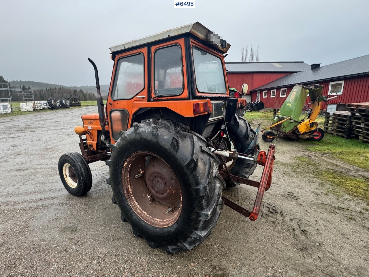 1975 Fiat 640 tractor with/twin wheels and triangle. WATCH THE VIDEO! - Tracteur agricole: photos 3 1975 Fiat 640 tractor with/twin wheels and triangle. WATCH THE VIDEO! - Tracteur agricole: photos 3