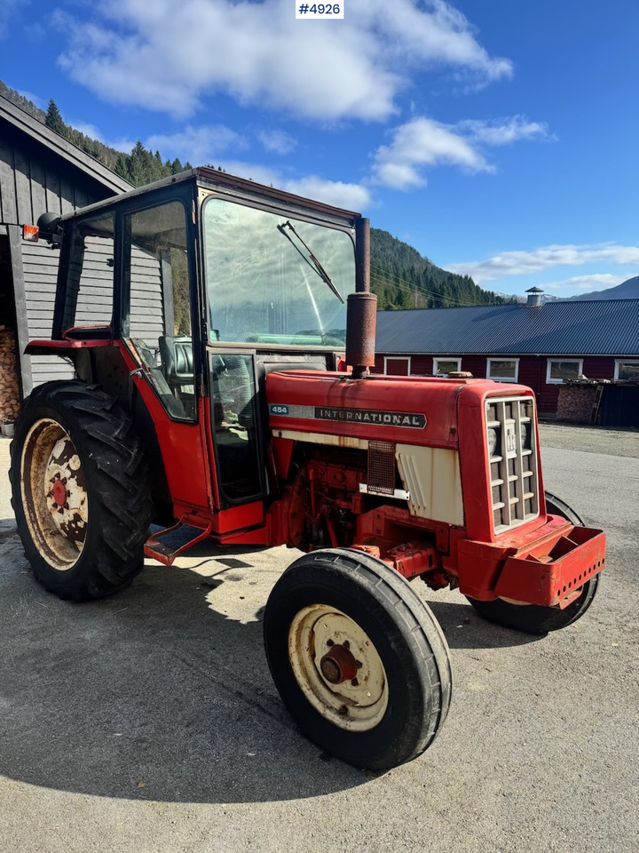 1977 International Harvester 454 - Tracteur agricole: photos 2 1977 International Harvester 454 - Tracteur agricole: photos 2