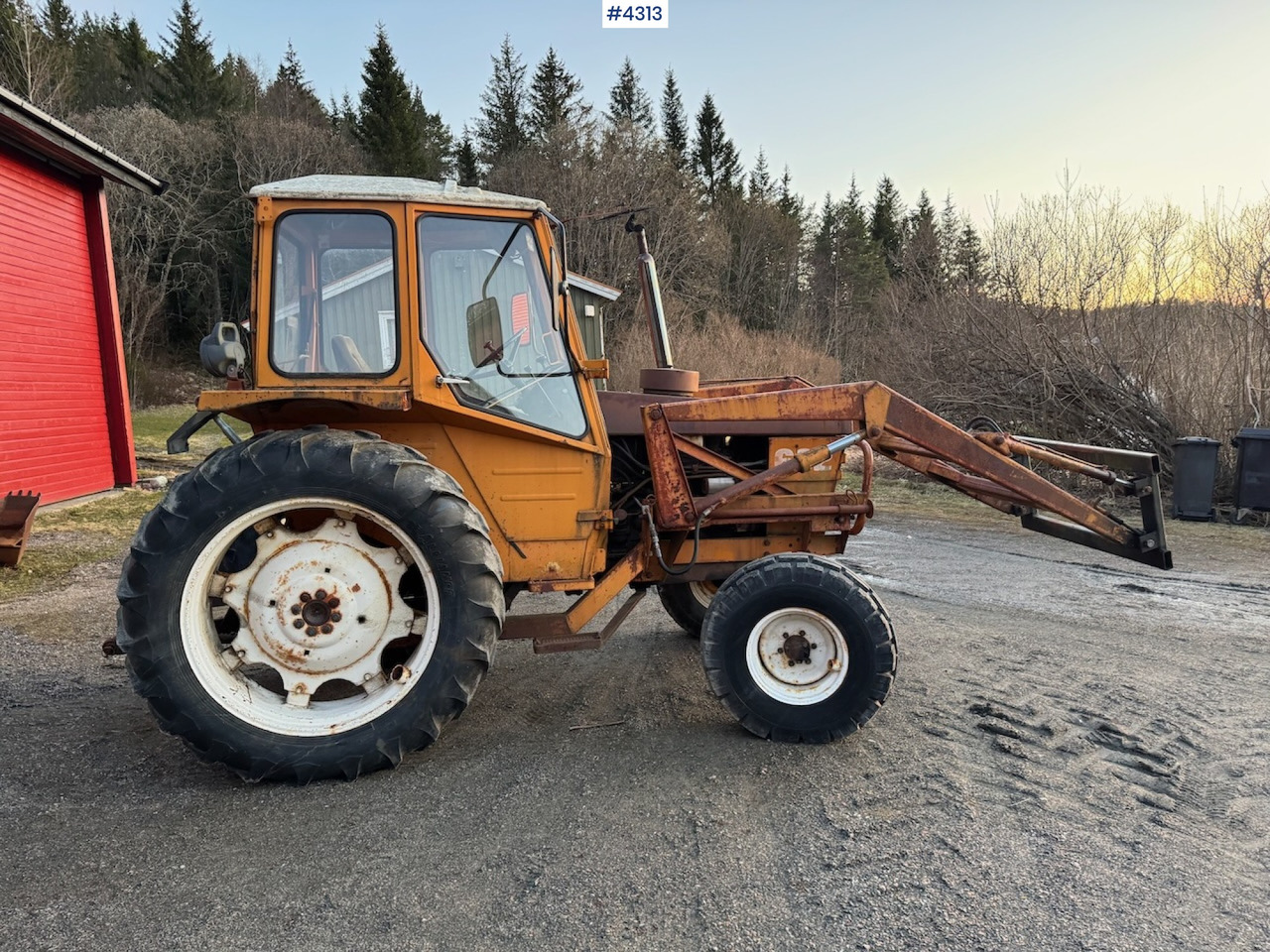 1980 Valmet 602 m/ frontlaster - Tracteur agricole: photos 4 1980 Valmet 602 m/ frontlaster - Tracteur agricole: photos 4