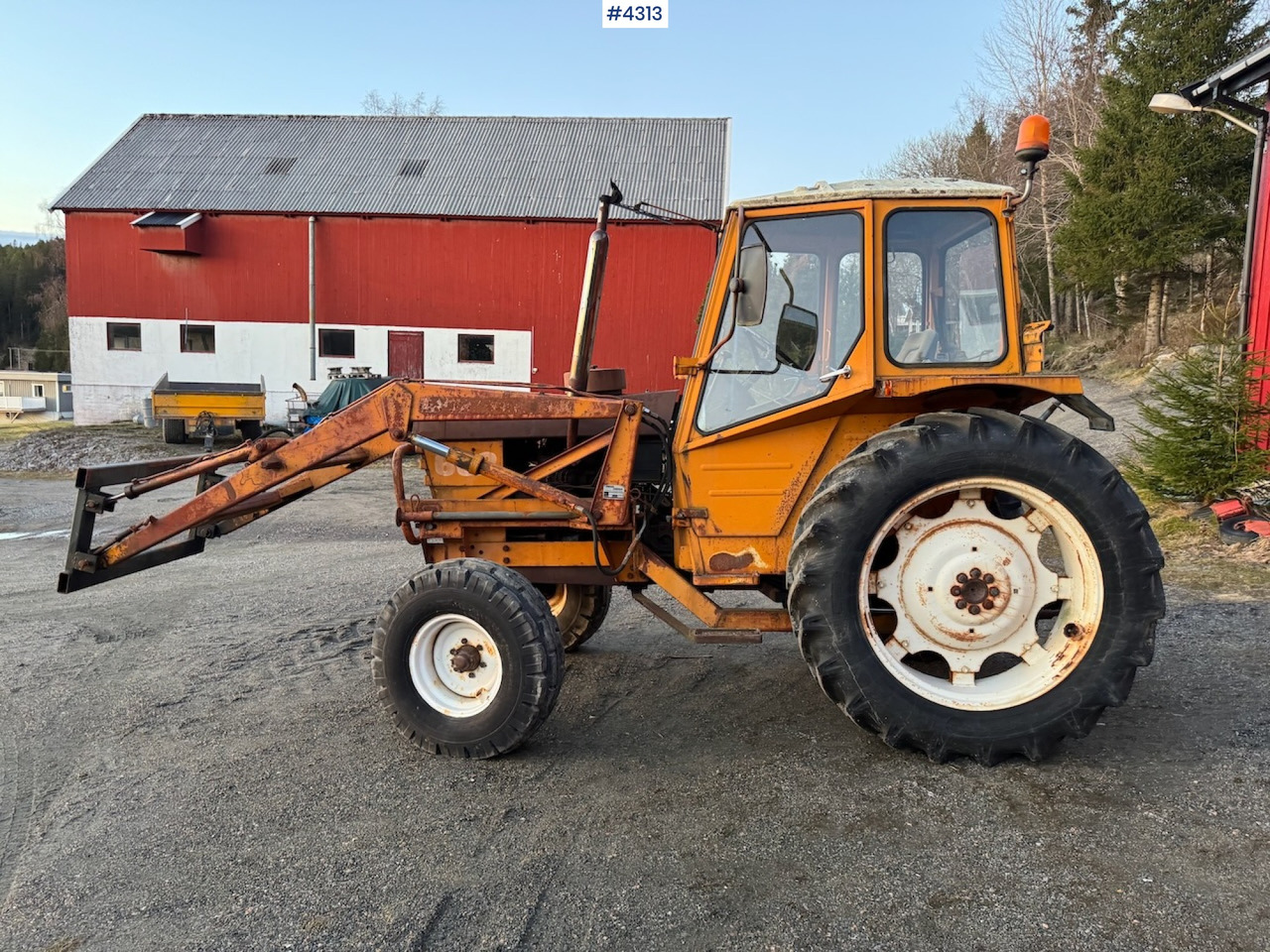 1980 Valmet 602 m/ frontlaster - Tracteur agricole: photos 2 1980 Valmet 602 m/ frontlaster - Tracteur agricole: photos 2