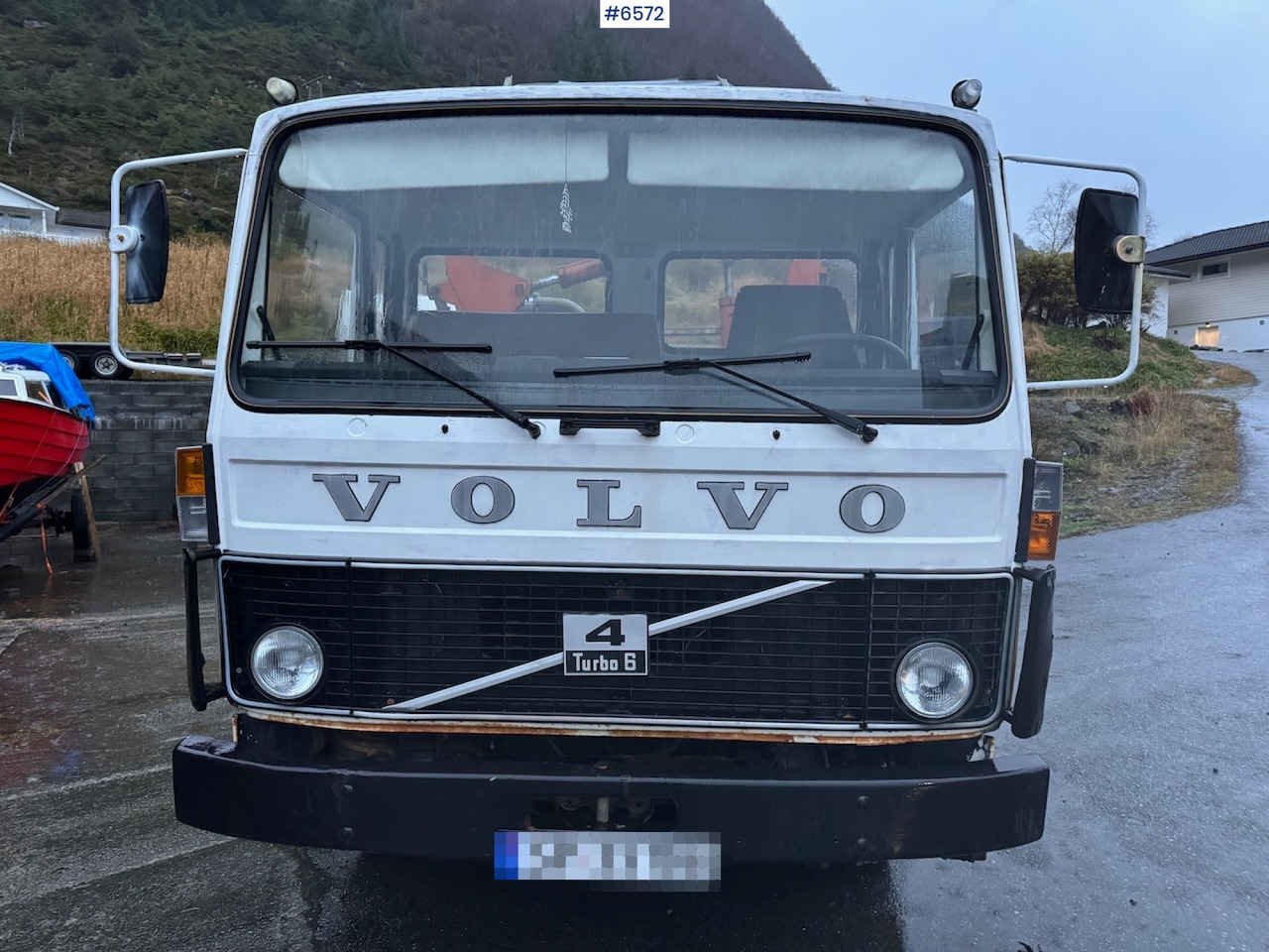 1980 Volvo F408 Turbo 6 4x2 w/ crane - Camion plateau, Camion grue: photos 4 1980 Volvo F408 Turbo 6 4x2 w/ crane - Camion plateau, Camion grue: photos 4