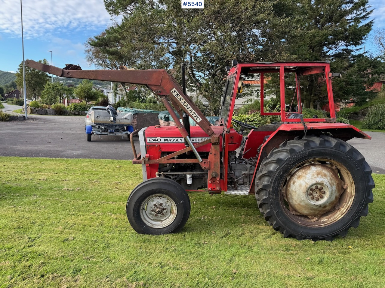 1982 Massey Ferguson 235 w/front loader. - Tracteur agricole: photos 4 1982 Massey Ferguson 235 w/front loader. - Tracteur agricole: photos 4