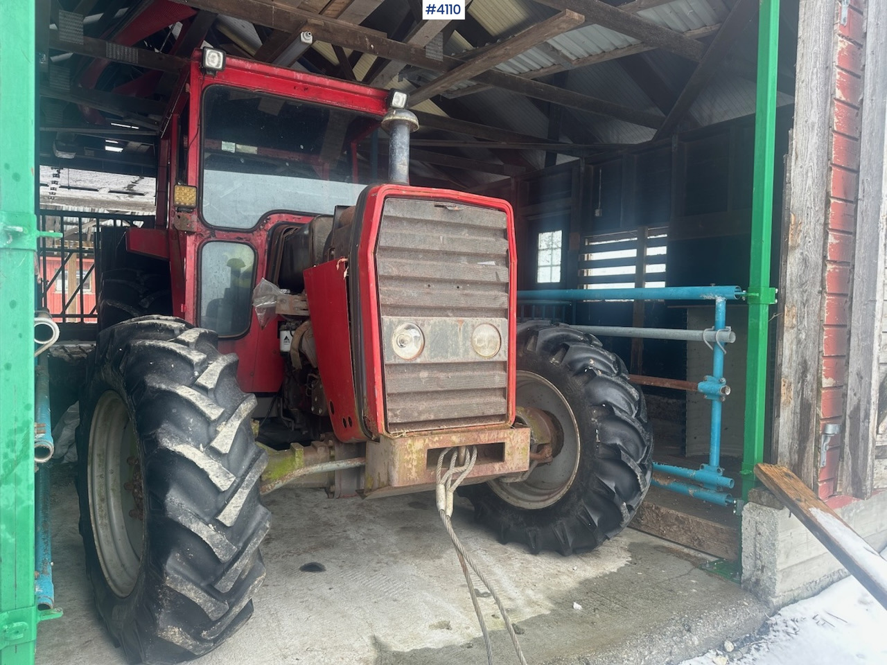 1982 Massey-Ferguson 265 traktor w/ chains, a new radiator is included - Tracteur agricole: photos 3 1982 Massey-Ferguson 265 traktor w/ chains, a new radiator is included - Tracteur agricole: photos 3