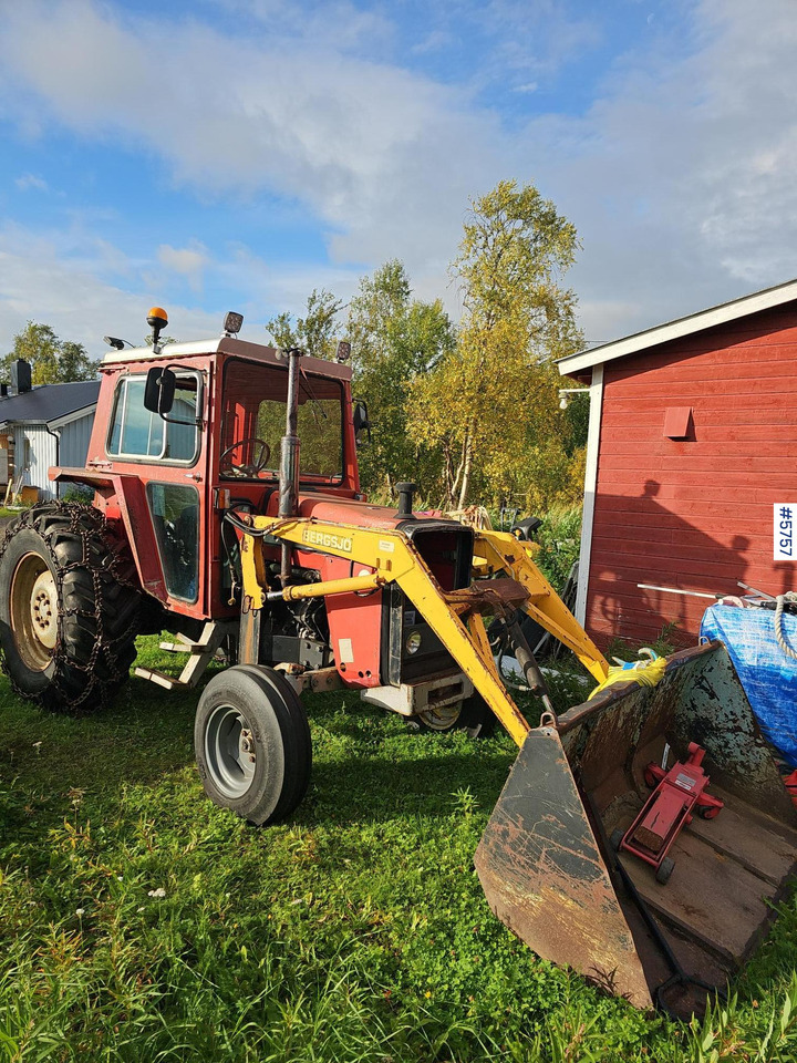1982 Massey Ferguson 575 W/Front Loader. - Tracteur agricole: photos 1 1982 Massey Ferguson 575 W/Front Loader. - Tracteur agricole: photos 1
