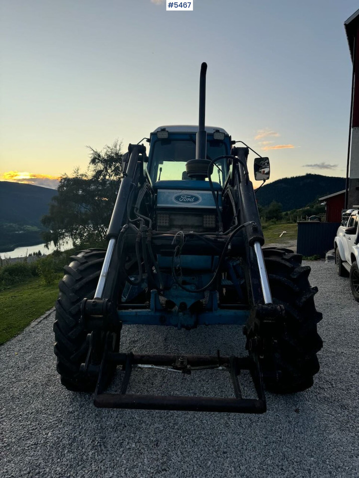 Tracteur agricole 1983 Ford 7710 4x4 w/ frontloader: photos 13