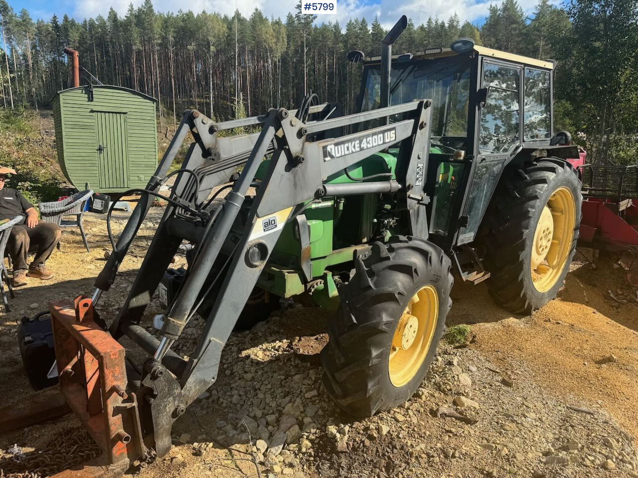 1985 John Deere 2040 4x4 w/ front loader - Tracteur agricole: photos 2 1985 John Deere 2040 4x4 w/ front loader - Tracteur agricole: photos 2