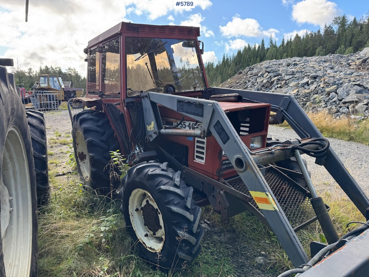 1986 Fiat 55-46 DT w/ front loader. - Tracteur agricole: photos 4 1986 Fiat 55-46 DT w/ front loader. - Tracteur agricole: photos 4