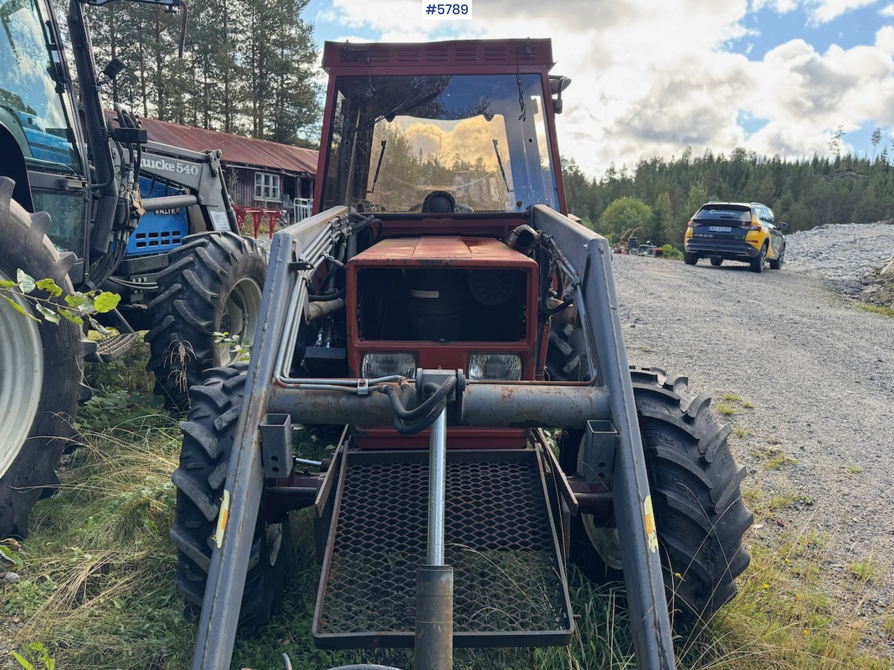 1986 Fiat 55-46 DT w/ front loader. - Tracteur agricole: photos 3 1986 Fiat 55-46 DT w/ front loader. - Tracteur agricole: photos 3