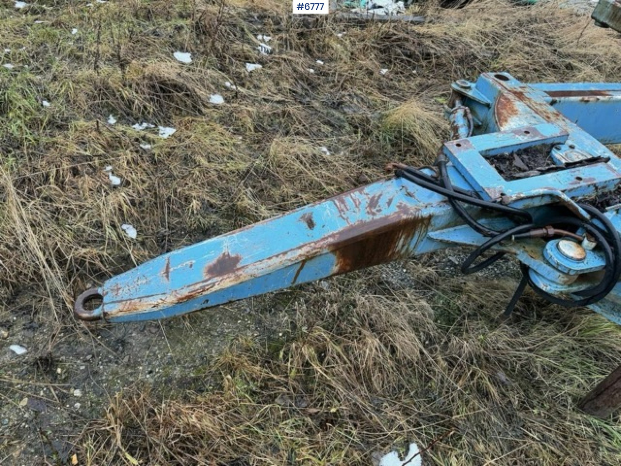 Tracteur agricole 1993 Valmet 8100 with Hiab FMV crane and log trailer: photos 20 Tracteur agricole 1993 Valmet 8100 with Hiab FMV crane and log trailer: photos 20