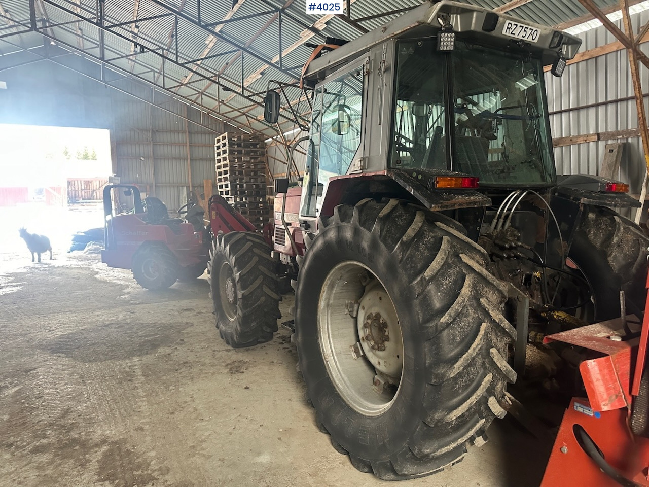 1994 Massey Ferguson 3075 4x4 tractor. WATCH VIDEO. - Tracteur agricole: photos 2 1994 Massey Ferguson 3075 4x4 tractor. WATCH VIDEO. - Tracteur agricole: photos 2
