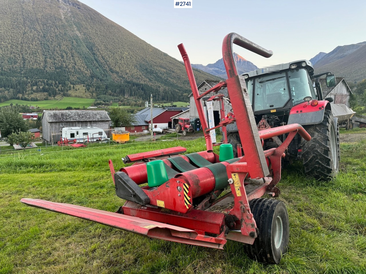 1997 Kverneland 7515 Round bale packer - Matériel de fenaison: photos 4 1997 Kverneland 7515 Round bale packer - Matériel de fenaison: photos 4