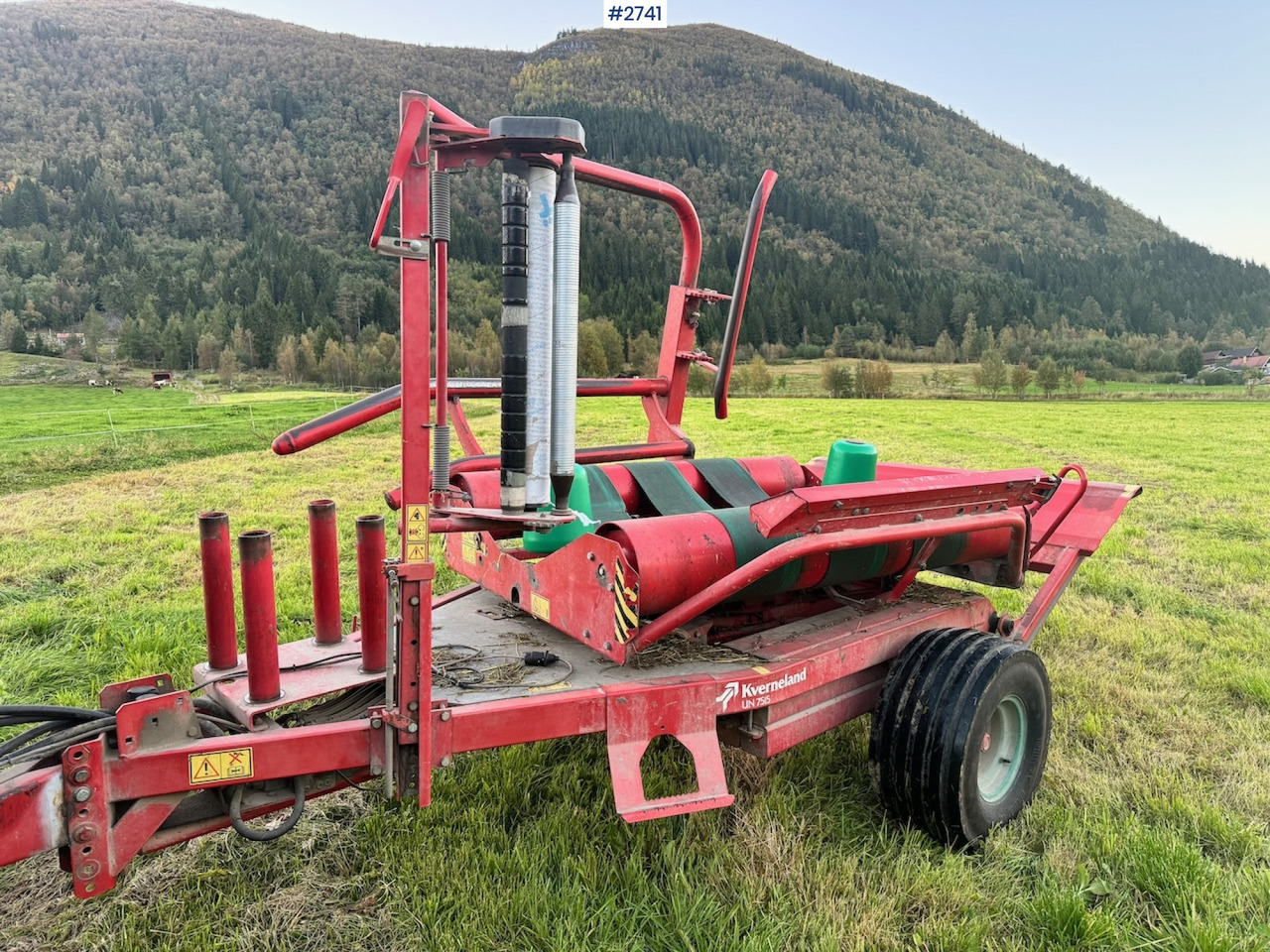 1997 Kverneland 7515 Round bale packer - Matériel de fenaison: photos 1 1997 Kverneland 7515 Round bale packer - Matériel de fenaison: photos 1
