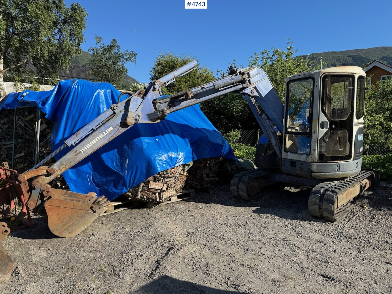 1998 Mitsubishi MM55SR-2 mini excavator - Pelle: photos 2 1998 Mitsubishi MM55SR-2 mini excavator - Pelle: photos 2