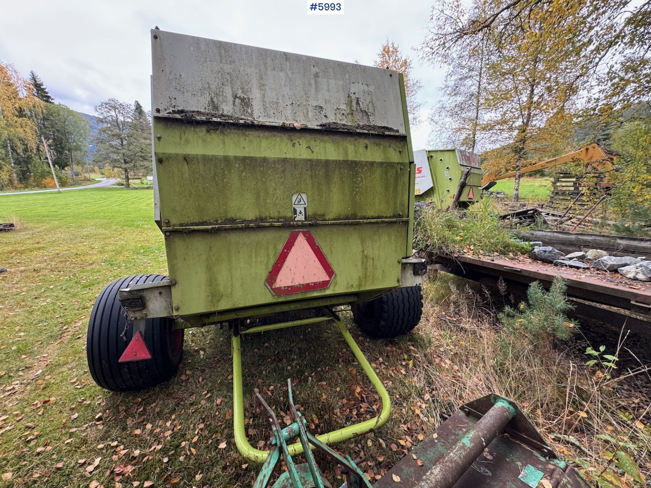 Matériel de fenaison 1999 Claas Rollant 46 Rotocut and a dividing baler.: photos 17