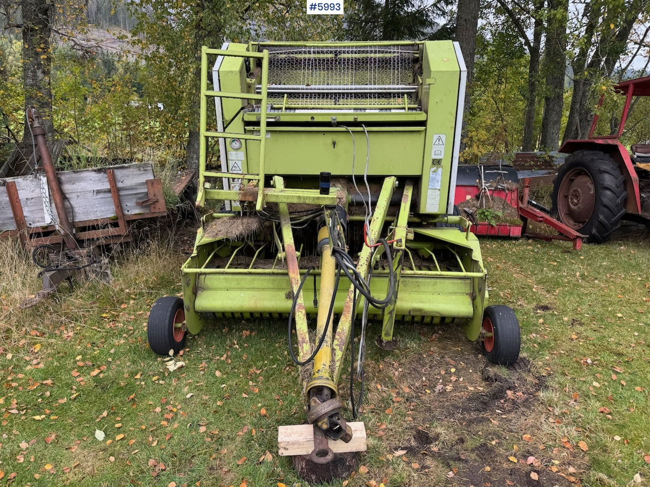Matériel de fenaison 1999 Claas Rollant 46 Rotocut and a dividing baler.: photos 10