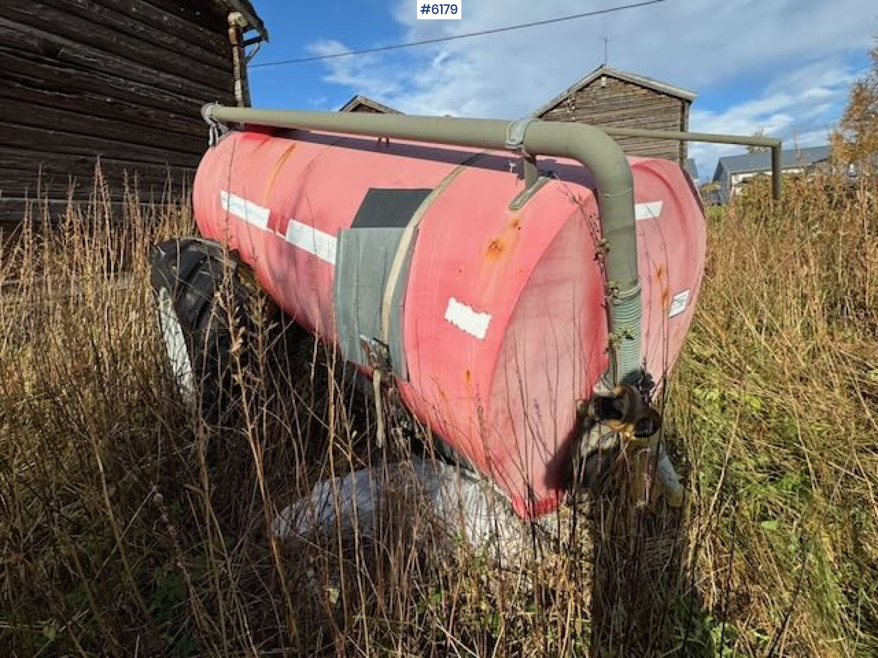 2001 GBS 60 manure spreader. Repair project - Tonne à lisier: photos 1 2001 GBS 60 manure spreader. Repair project - Tonne à lisier: photos 1