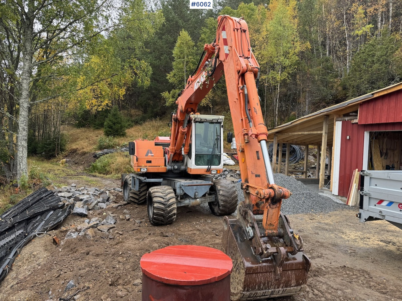 2002 Atlas 1304 w/ 1 backhoe bucket Low Hours! - Pelle: photos 3 2002 Atlas 1304 w/ 1 backhoe bucket Low Hours! - Pelle: photos 3